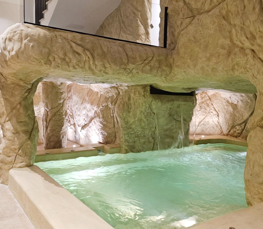 THE SPA photo